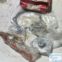 Cargar imagen en el visor de la galería, 04161-28012 WATER PUMP, toyota