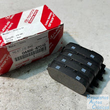 Cargar imagen en el visor de la galería, 04466-47010 PAD KIT, DISC BRAKE, REAR, toyota,