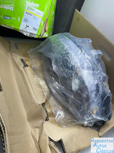 Load image into Gallery viewer, VALEO Faro principal ORIGINAL PART 043701 | SEAT, CORDOBA (6L2), 1.4 16V