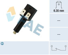 Cargar imagen en el visor de la galería, FAE 24210 Interruptor De Luz De Freno