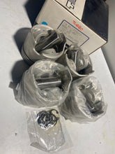Load image into Gallery viewer, Piston Set TOYOTA 13101-54070 / 01T9201D STD