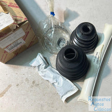 Cargar imagen en el visor de la galería, 04438-05020 BOOT KIT, FRONT DRIVE SHAFT, IN & OUTBOARD, RH, toyota,