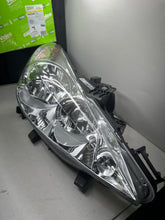 Cargar imagen en el visor de la galería, VALEO Faro principal ORIGINAL PART 043239 | PEUGEOT, 207 CC (WD_), 1.6 16V