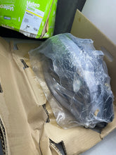 Load image into Gallery viewer, VALEO Faro principal ORIGINAL PART 043701 | SEAT, CORDOBA (6L2), 1.4 16V