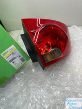 Cargar imagen en el visor de la galería, VALEO Piloto posterior ORIGINAL PART 043928 | SEAT, EXEO (3R2), 1.6