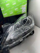 Cargar imagen en el visor de la galería, VALEO Faro principal ORIGINAL PART 043788