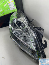 Cargar imagen en el visor de la galería, VALEO Faro principal ORIGINAL PART 043789