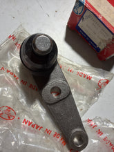 Cargar imagen en el visor de la galería, B00134550 rótula de suspensión MAZDA
