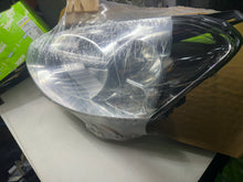 Load image into Gallery viewer, VALEO Faro principal ORIGINAL PART 044781 | PEUGEOT, PARTNER Furgoneta/monovolumen, 1.6