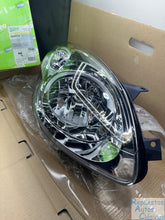 Charger l'image dans la galerie, VALEO Faro principal 044574 | RENAULT, TWINGO II (CN0_), 1.5 dCi 75