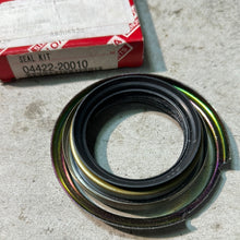 Cargar imagen en el visor de la galería, 04422-20010 SEAL KIT, FRONT AXLE OIL, toyota,