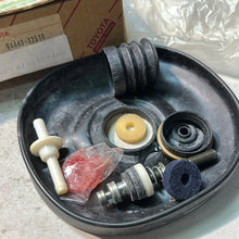Cargar imagen en el visor de la galería, 04443-12510 BOOSTER KIT, BRAKE, toyota,