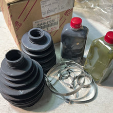 Cargar imagen en el visor de la galería, 04438-52020 BOOT KIT, FRONT DRIVE SHAFT, IN & OUTBOARD, LH, toyota,