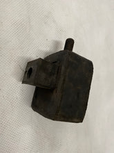 Cargar imagen en el visor de la galería, Soporte de Motor Delantero Izquierdo para Ford Fiesta I-II (0.9, 1.1, 1.3)