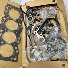 Cargar imagen en el visor de la galería, 04111-54160 GASKET KIT, ENGINE OVERHAUL, toyota,