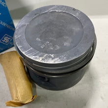 Cargar imagen en el visor de la galería, Piston Set VOLVO 92776620 93,00mm