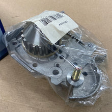 Cargar imagen en el visor de la galería, Bomba de Agua SIL PA830 para Renault Megane 1.6