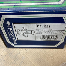 Cargar imagen en el visor de la galería, Bomba de Agua SIL PA231 para LADA/VAZ y NIVA/RIVA