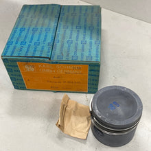 Cargar imagen en el visor de la galería, Piston Set AUDI 91453640-82,51mm