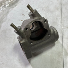 Load image into Gallery viewer, 45301-36150 HOUSING SUB-ASSY, STEERING GEAR, toyota,
