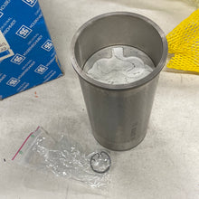 Cargar imagen en el visor de la galería, Piston Set NISSAN 92308960 83mm