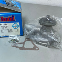 Cargar imagen en el visor de la galería, Bomba de Agua Asahi P1719 - Repuesto de Calidad para Vehículos Clásicos