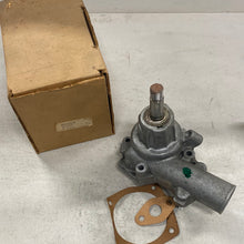 Cargar imagen en el visor de la galería, Bomba de Agua P400 para SEAT 1430 - Repuesto Original
