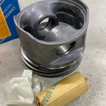 Cargar imagen en el visor de la galería, Piston Set MERCEDES-BENZ 93833600 87mm
