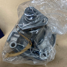 Cargar imagen en el visor de la galería, Bomba de Agua SIL PA231 para LADA/VAZ y NIVA/RIVA