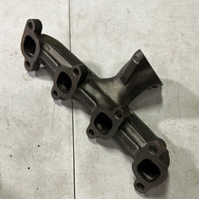 Cargar imagen en el visor de la galería, Colector admisión TOYOTA 17141-64070