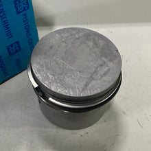 Cargar imagen en el visor de la galería, Piston Set VOLVO 91345600 STD 84,37mm
