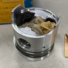 Cargar imagen en el visor de la galería, Piston Set FIAT 93497600 76mm