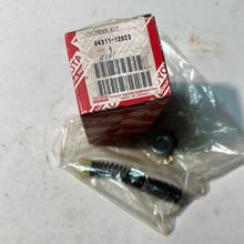 Cargar imagen en el visor de la galería, Kit de Cilindro Maestro de Embrague 04311-12023 para Toyota - Repuesto Clásico