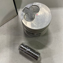 Load image into Gallery viewer, Piston Set TOYOTA 13101-54070 / 01T9201D STD