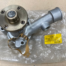 Cargar imagen en el visor de la galería, Bomba de Agua PA218 para Ford Escort, Capri y Cortina