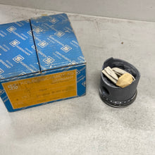 Cargar imagen en el visor de la galería, Piston Set OPEL 91107610 75,50mm