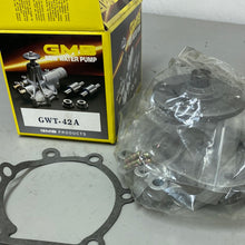Cargar imagen en el visor de la galería, Water Pump TOYOTA CRESSIDA/CROWN/HIACE I/HILUX IV GWT-42A