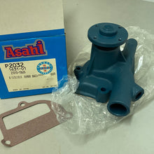 Load image into Gallery viewer, Bomba de Agua ASAHI para Nissan Pick Up 2.3D - Referencia 21010-10G26