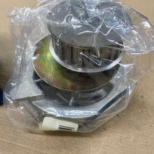 Cargar imagen en el visor de la galería, Bomba de Agua SIL PA512P para OPEL Clásicos