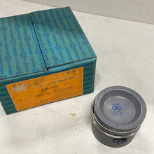 Cargar imagen en el visor de la galería, Piston Set AUDI-NSU 91453600-81,51mm