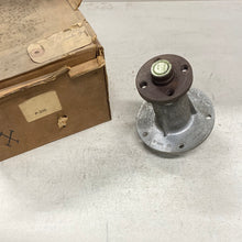 Cargar imagen en el visor de la galería, Bomba de Agua P205/P1385 para Mercedes 180 - Repuesto de Calidad