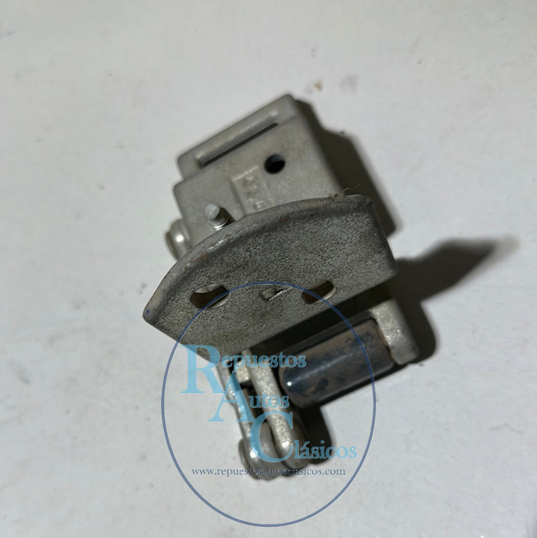 Hinge Assy - Rear Door: 4872282 FORD