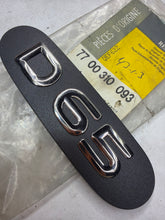 Cargar imagen en el visor de la galería, 7700310093 MONOGRAMA "D65" RENAULT
