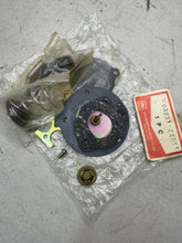 Cargar imagen en el visor de la galería, 04231-24011 FUEL PUMP &amp; PIPE, toyota
