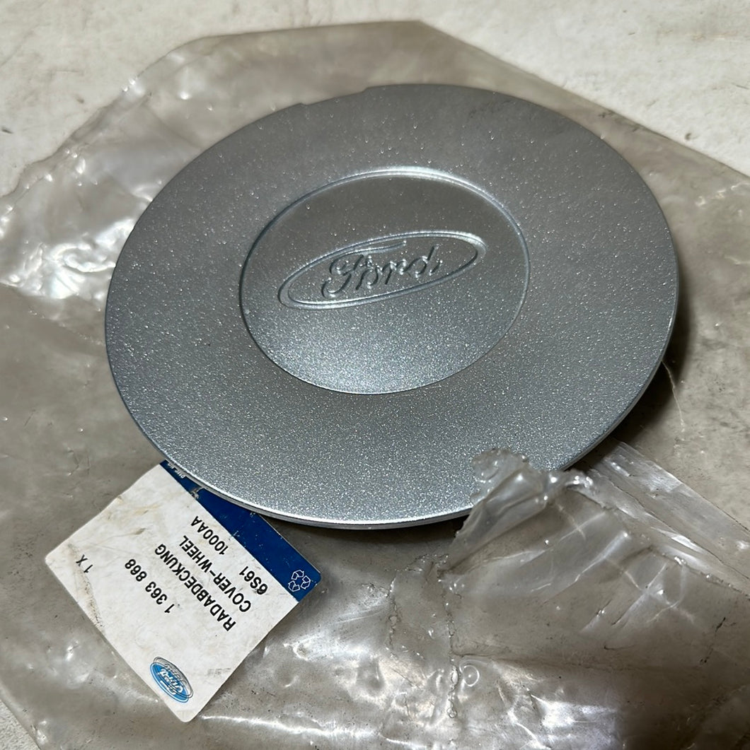 Cover - Wheel: 1363868 FORD