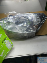 Load image into Gallery viewer, VALEO Faro principal ORIGINAL PART 043774 | PEUGEOT, PARTNER Furgoneta/monovolumen, 1.6
