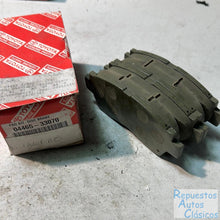 Cargar imagen en el visor de la galería, 04465-33070 PAD KIT, DISC BRAKE, FRONT, toyota,
