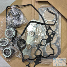 Load image into Gallery viewer, Repuesto 04111-11150 - Kit de Juntas para Revisión de Motor Toyota
