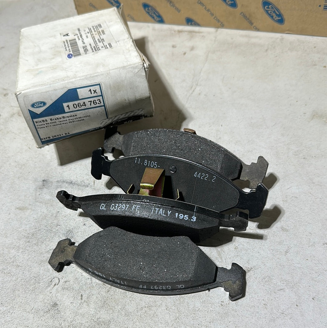 Kit - Caliper Brake Pad: 1064763 FORD