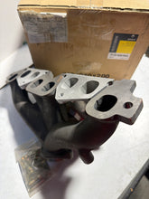 Cargar imagen en el visor de la galería, 7701466004 MANIFOLD N5 RENAULT
